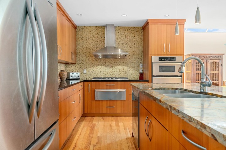 Photo 18 at 3961 St. Albans Avenue, Upper Lonsdale, North Vancouver