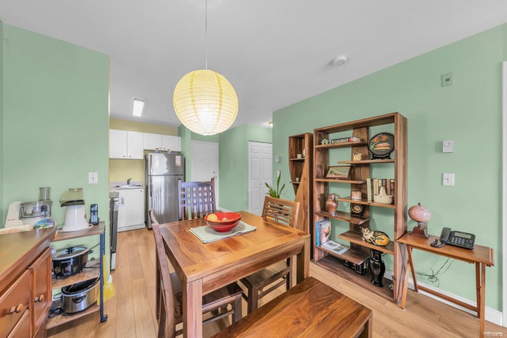 Photo 9 at 202 - 3624 Fraser Street, Fraser VE, Vancouver East
