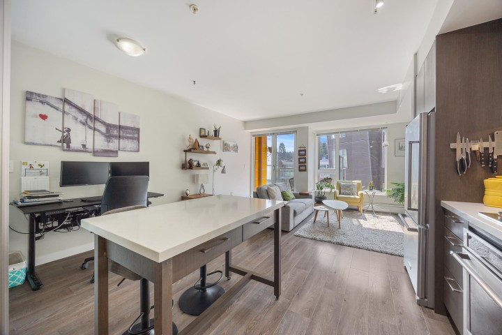 Photo 9 at 619 - 384 E 1st Avenue, Strathcona, Vancouver East