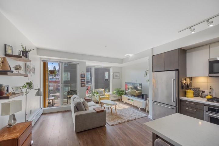 Photo 15 at 619 - 384 E 1st Avenue, Strathcona, Vancouver East
