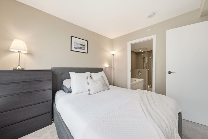 Photo 15 at 705 - 135 E 17th Street, Central Lonsdale, North Vancouver