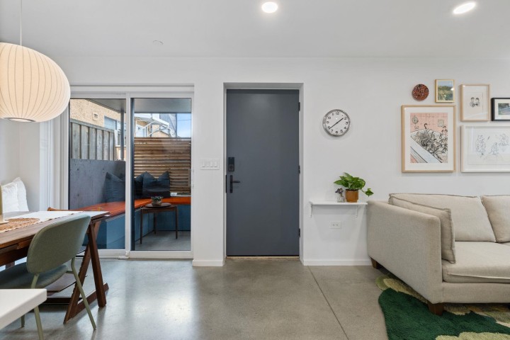 Photo 2 at 2333 Napier Street, Grandview Woodland, Vancouver East