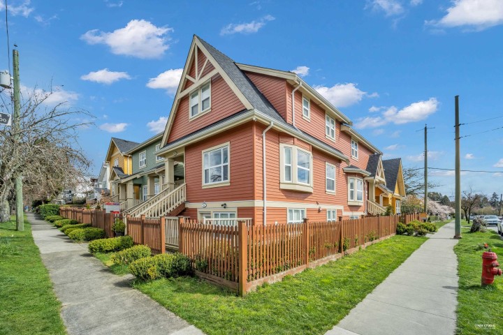 Photo 6 at 2915 Horley Street, Collingwood VE, Vancouver East