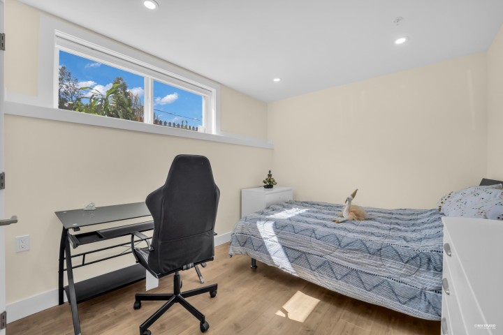 Photo 9 at 2915 Horley Street, Collingwood VE, Vancouver East