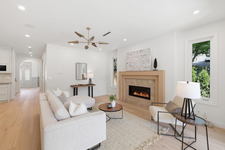 Photo 8 at 1249 Frederick Road, Lynn Valley, North Vancouver