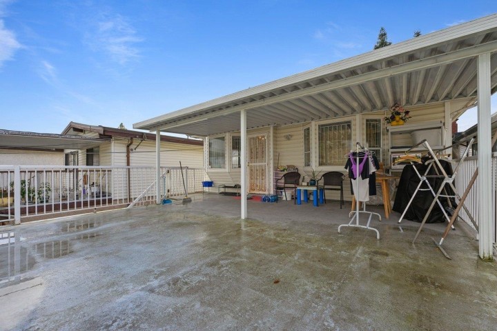 Photo 17 at 2663 E 41st Avenue, Collingwood VE, Vancouver East