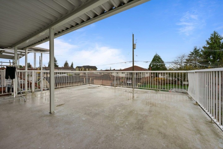 Photo 16 at 2663 E 41st Avenue, Collingwood VE, Vancouver East