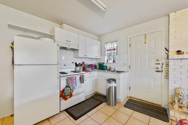 Photo 12 at 2663 E 41st Avenue, Collingwood VE, Vancouver East