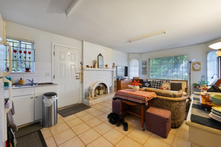 Photo 11 at 2663 E 41st Avenue, Collingwood VE, Vancouver East