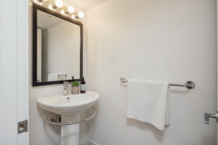 Photo 27 at 153 W 2nd Street, Lower Lonsdale, North Vancouver