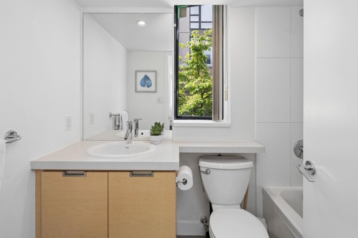 Photo 22 at 153 W 2nd Street, Lower Lonsdale, North Vancouver