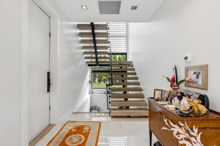 Photo 8 at 2256 Jefferson Avenue, Dundarave, West Vancouver
