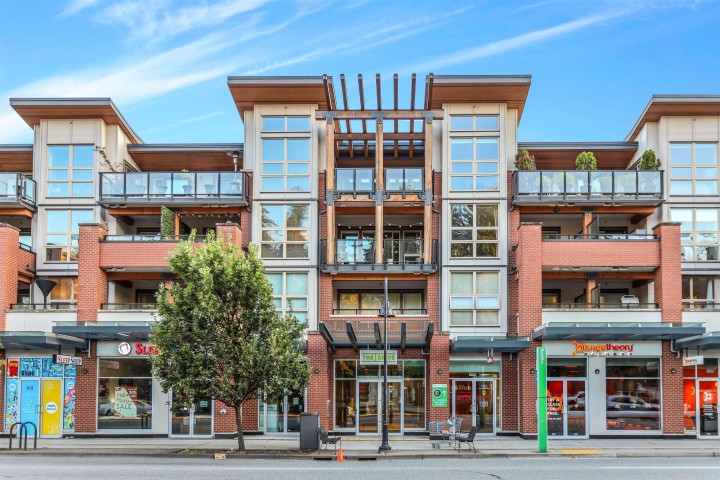 Photo 2 at 204 - 1177 Marine Drive, Norgate, North Vancouver