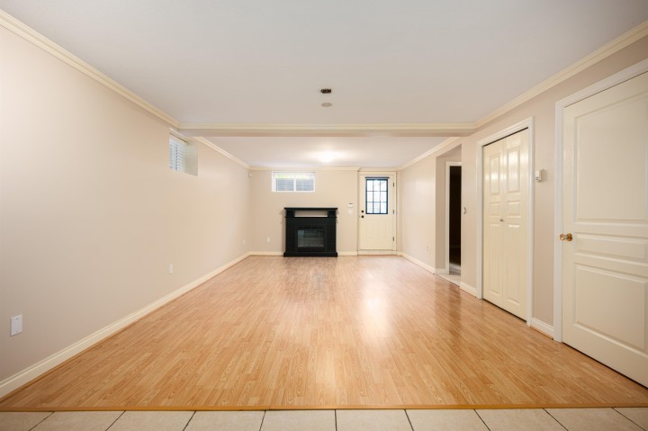 Photo 34 at 228 W Kings Road, Upper Lonsdale, North Vancouver