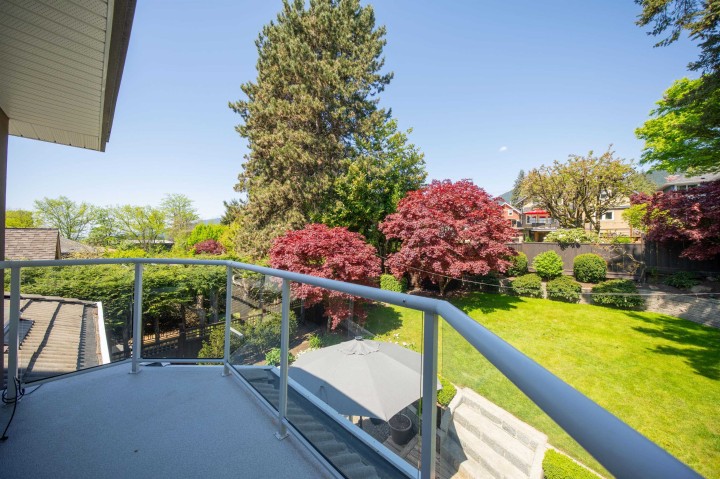 Photo 29 at 228 W Kings Road, Upper Lonsdale, North Vancouver
