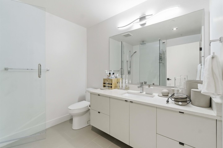 Photo 28 at 1533 E 5th Avenue, Grandview Woodland, Vancouver East