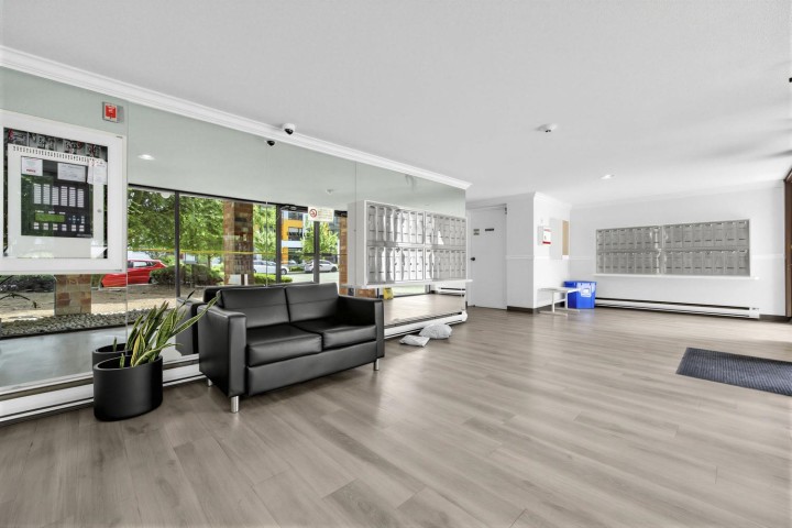 Photo 5 at 310 - 360 E 2nd Street, Lower Lonsdale, North Vancouver