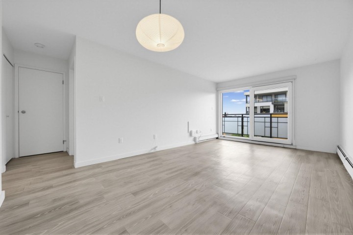 Photo 9 at 310 - 360 E 2nd Street, Lower Lonsdale, North Vancouver