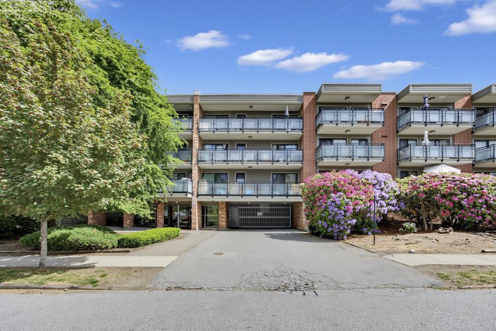 Photo 4 at 310 - 360 E 2nd Street, Lower Lonsdale, North Vancouver