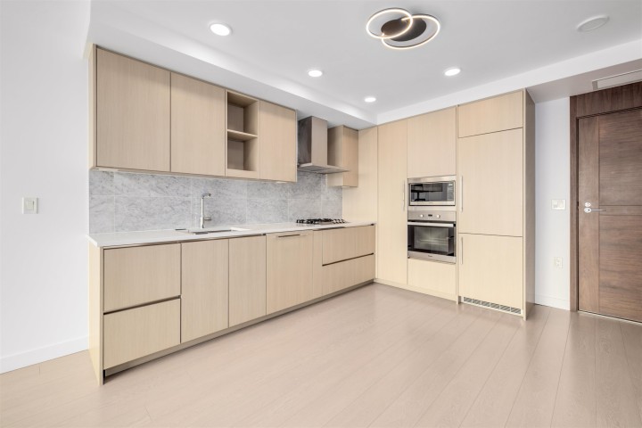 Photo 6 at 3003 - 455 Sw Marine Drive, Marpole, Vancouver West