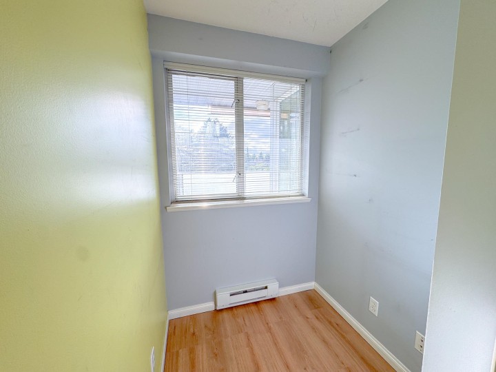 Photo 16 at 311 - 5555 Victoria Drive, Victoria VE, Vancouver East