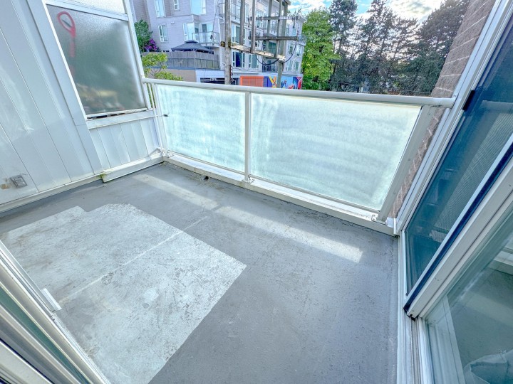 Photo 20 at 311 - 5555 Victoria Drive, Victoria VE, Vancouver East