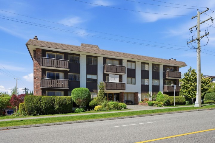 Photo 40 at 314 - 1345 Chesterfield Avenue, Central Lonsdale, North Vancouver