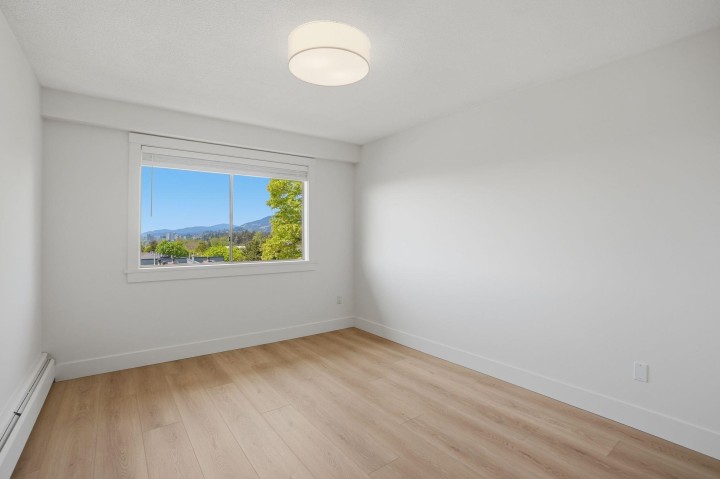 Photo 29 at 314 - 1345 Chesterfield Avenue, Central Lonsdale, North Vancouver