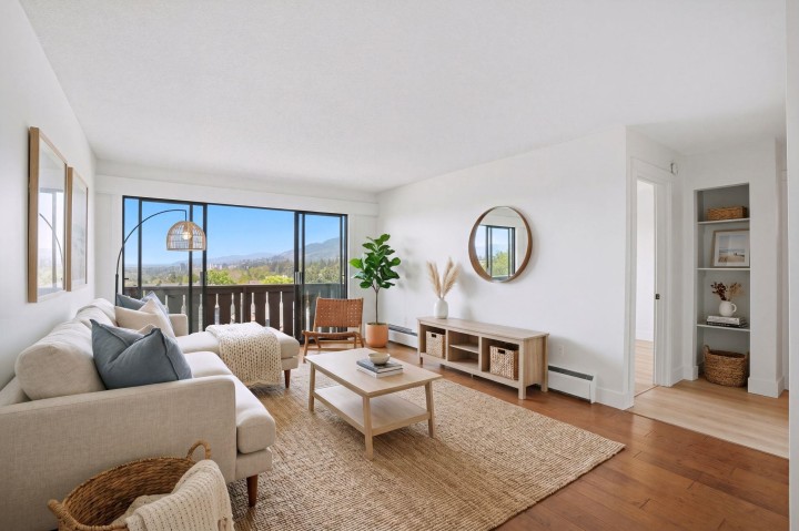 Photo 8 at 314 - 1345 Chesterfield Avenue, Central Lonsdale, North Vancouver