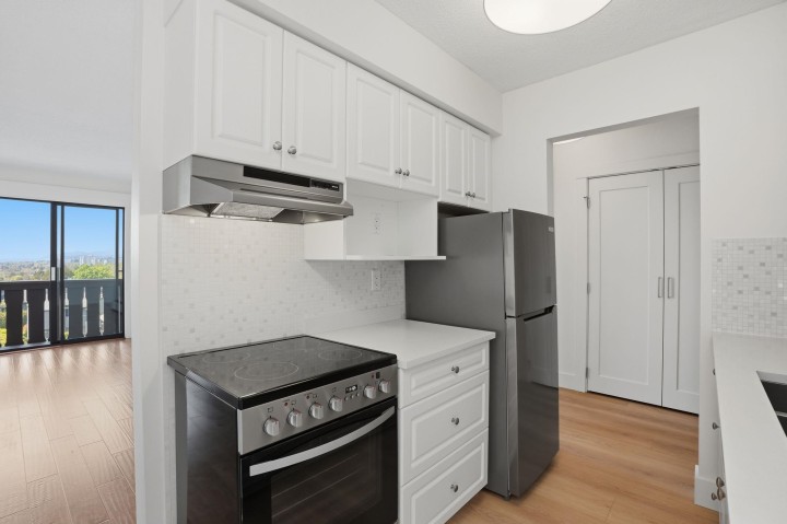 Photo 21 at 314 - 1345 Chesterfield Avenue, Central Lonsdale, North Vancouver
