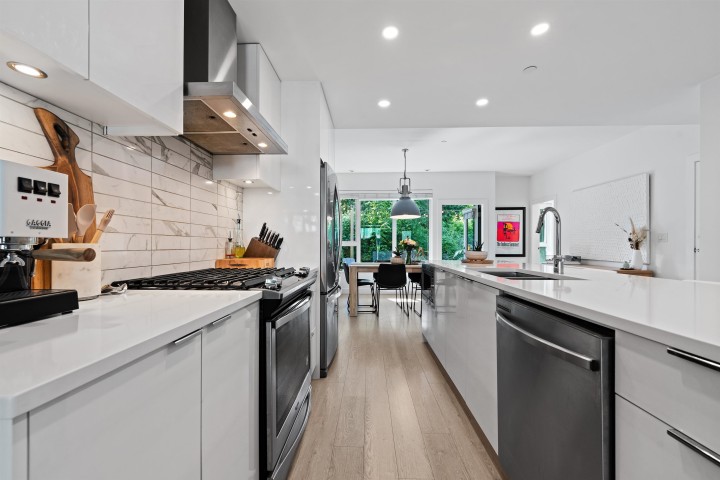 Photo 23 at 23 - 3596 Salal Drive, Roche Point, North Vancouver