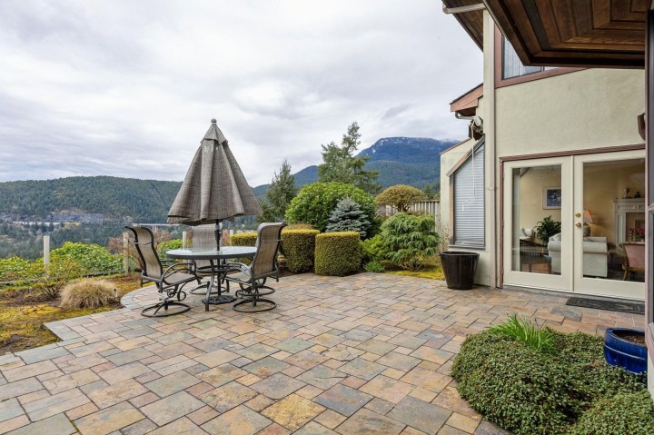 Photo 18 at 5180 Meadfeild Road, Upper Caulfeild, West Vancouver