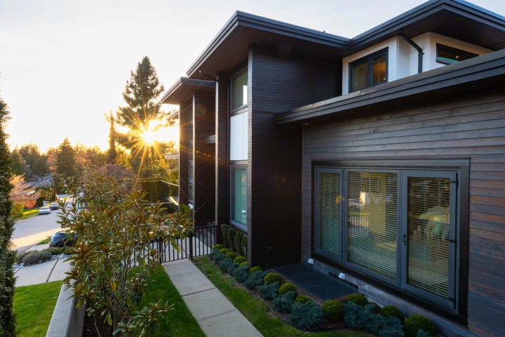 Photo 2 at 908 Beaconsfield Road, Forest Hills NV, North Vancouver