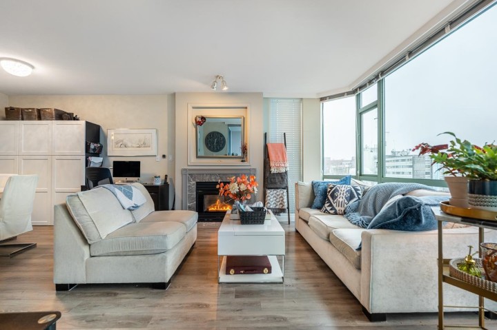 Photo 17 at 903 - 140 E 14th Street, Central Lonsdale, North Vancouver