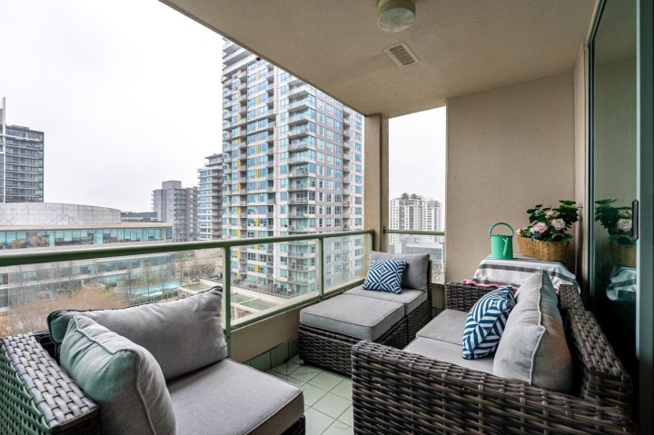 Photo 26 at 903 - 140 E 14th Street, Central Lonsdale, North Vancouver