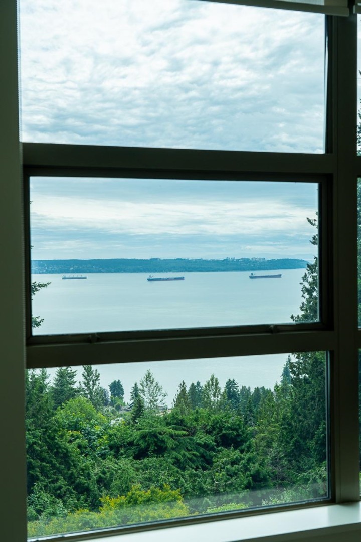 Photo 36 at 502 - 3335 Cypress Place, Cypress Park Estates, West Vancouver