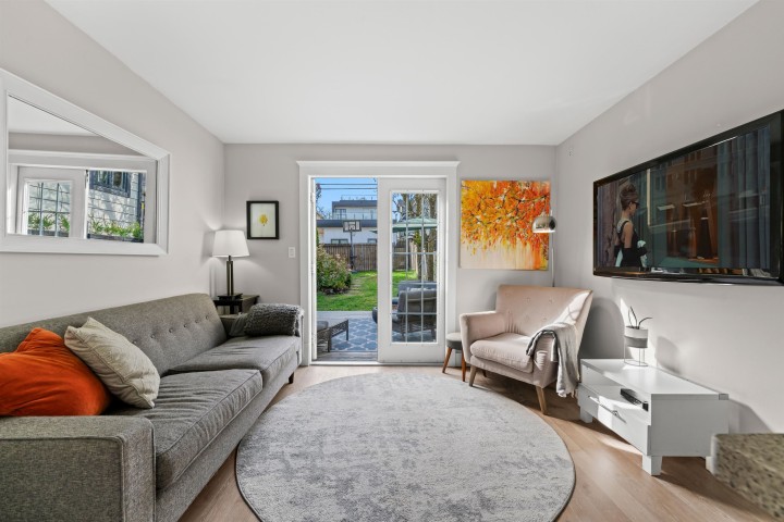 Photo 9 at 846 E 23rd Avenue, Fraser VE, Vancouver East