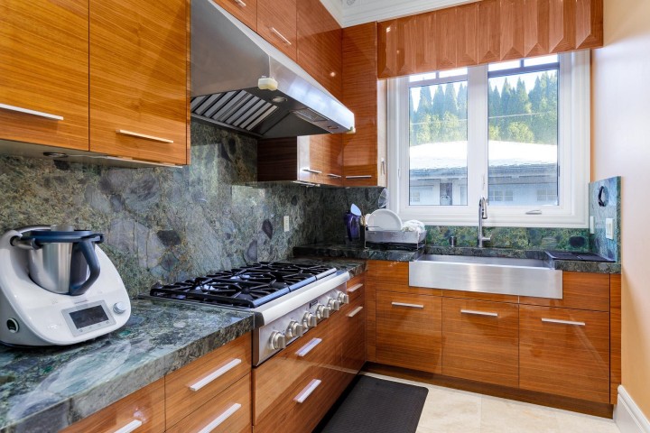 Photo 12 at 5826 Angus Drive, South Granville, Vancouver West