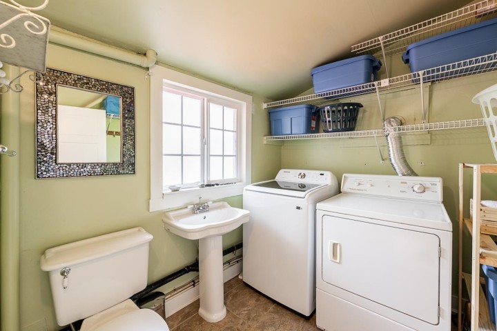 Photo 15 at 264 W Queens Road, Upper Lonsdale, North Vancouver