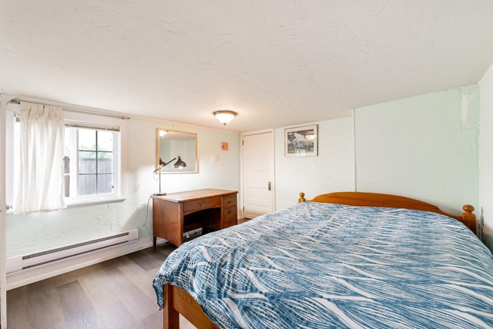 Photo 25 at 264 W Queens Road, Upper Lonsdale, North Vancouver