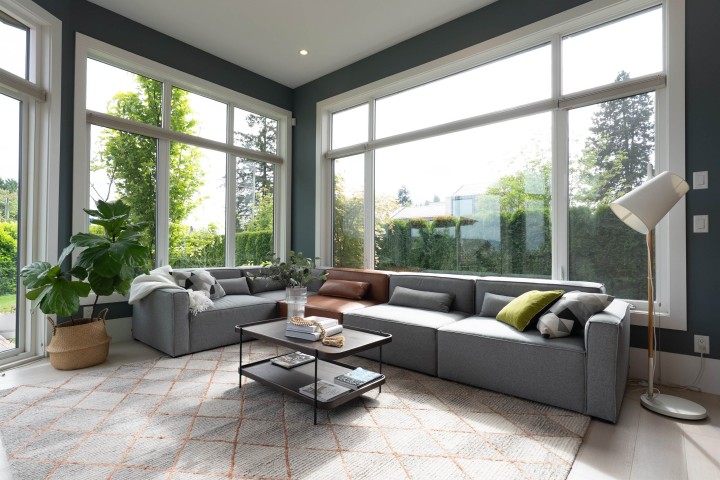 Photo 2 at 900 Hendry Avenue, Boulevard, North Vancouver