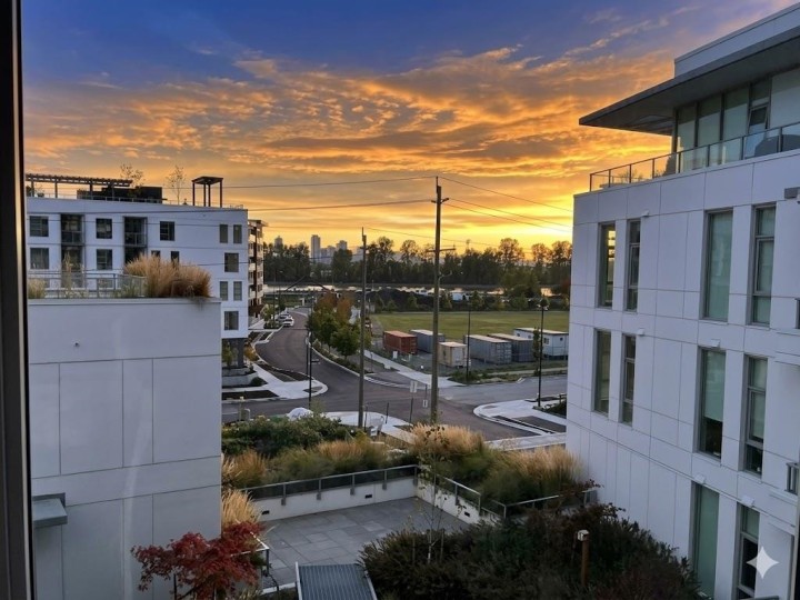 Photo 10 at 408 - 3438 Sawmill Crescent, South Marine, Vancouver East