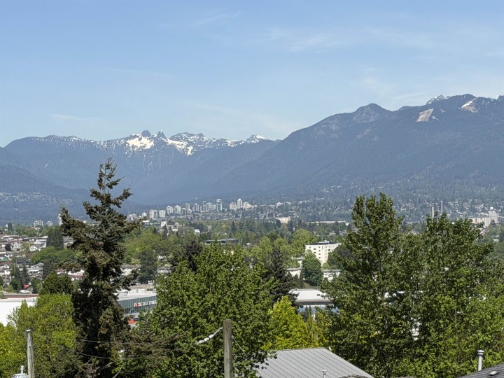 Photo 25 at 3335 Dieppe Drive, Renfrew Heights, Vancouver East