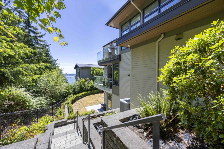 Photo 21 at 2812 Rodgers Creek Lane, Cypress Park Estates, West Vancouver