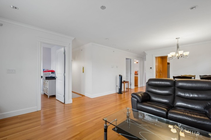 Photo 8 at 3795 Fleming Street, Knight, Vancouver East