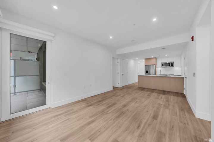 Photo 10 at 104 - 2250 E 1st Avenue, Grandview Woodland, Vancouver East