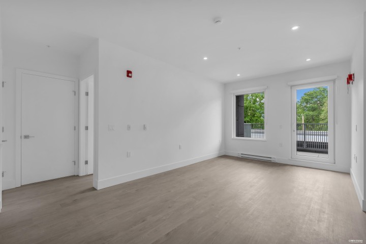 Photo 10 at 309 - 2250 E 1st Avenue, Grandview Woodland, Vancouver East