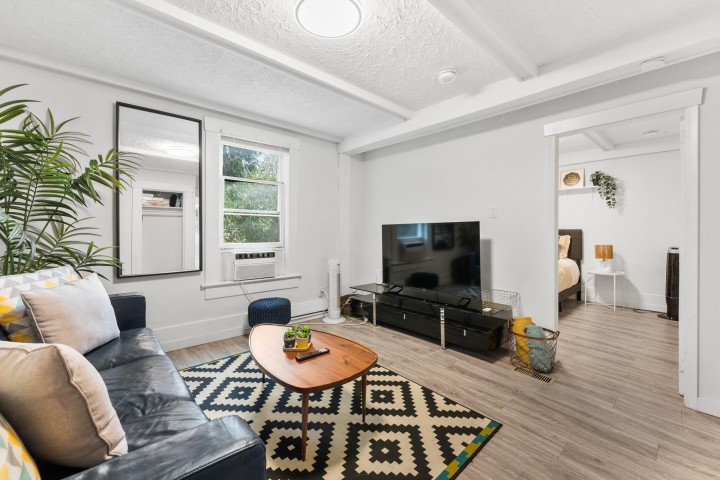 Photo 18 at 136 W 12th Avenue, Mount Pleasant VW, Vancouver West