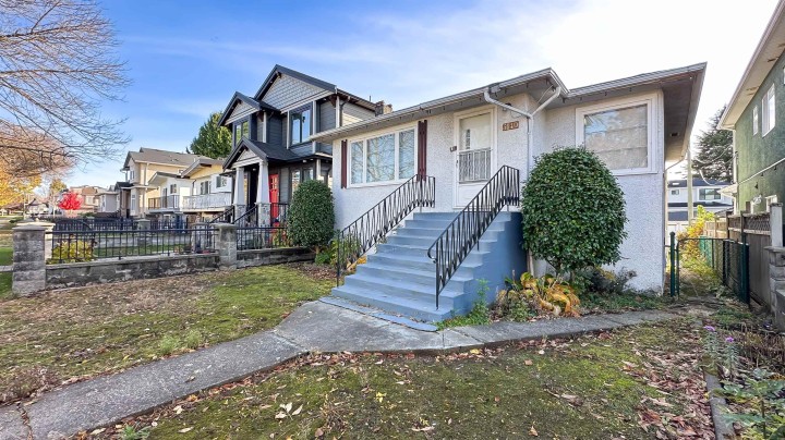 Photo 1 at 3140 E 52nd Avenue, Killarney VE, Vancouver East