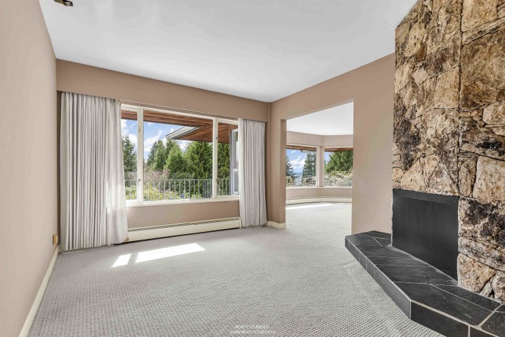 Photo 12 at 1378 Chartwell Drive, Chartwell, West Vancouver